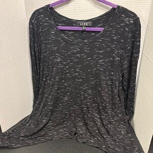B.L.E.U Women's Black Top size large